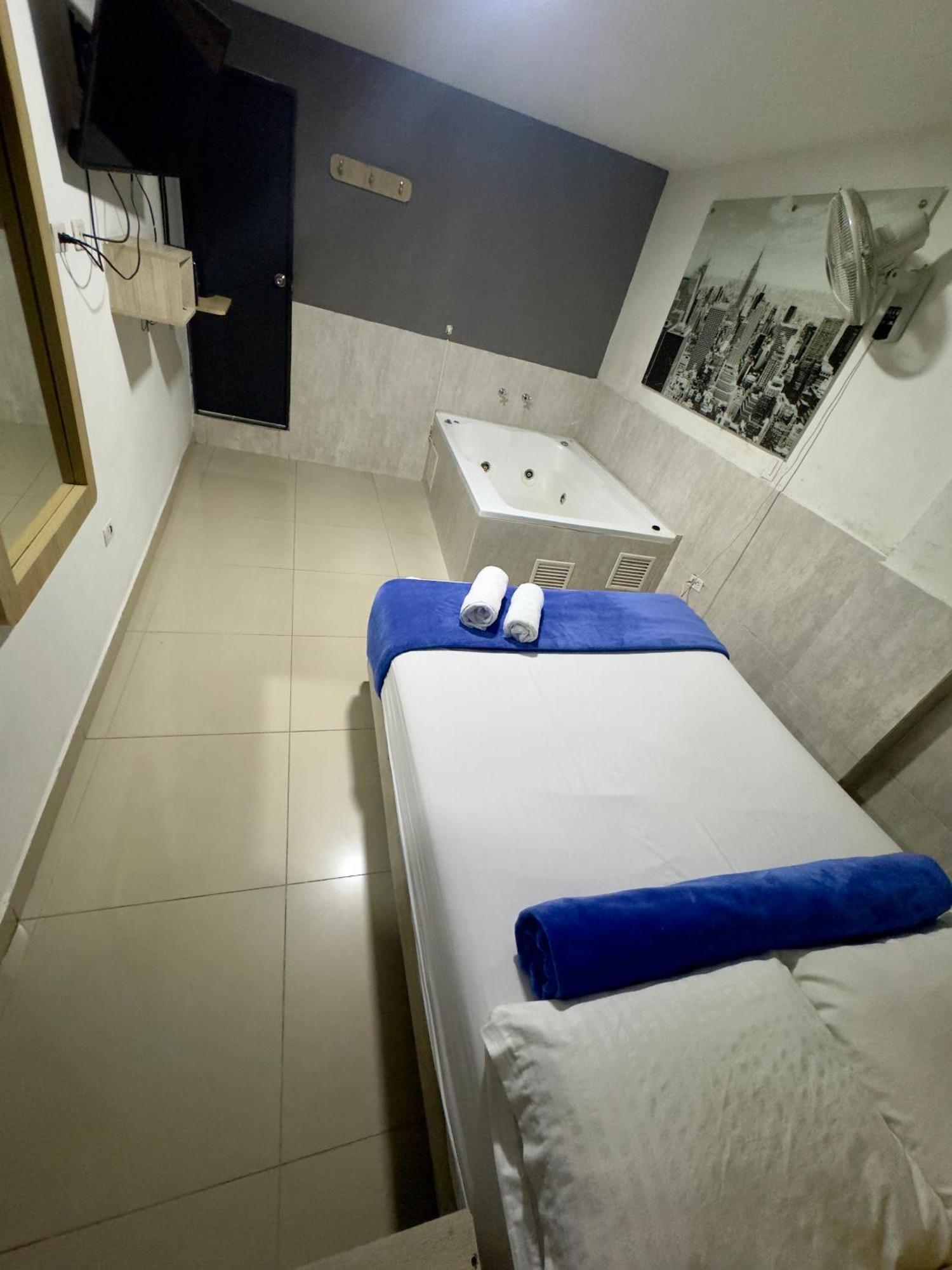 Hotel Select Medellín Eksteriør bilde