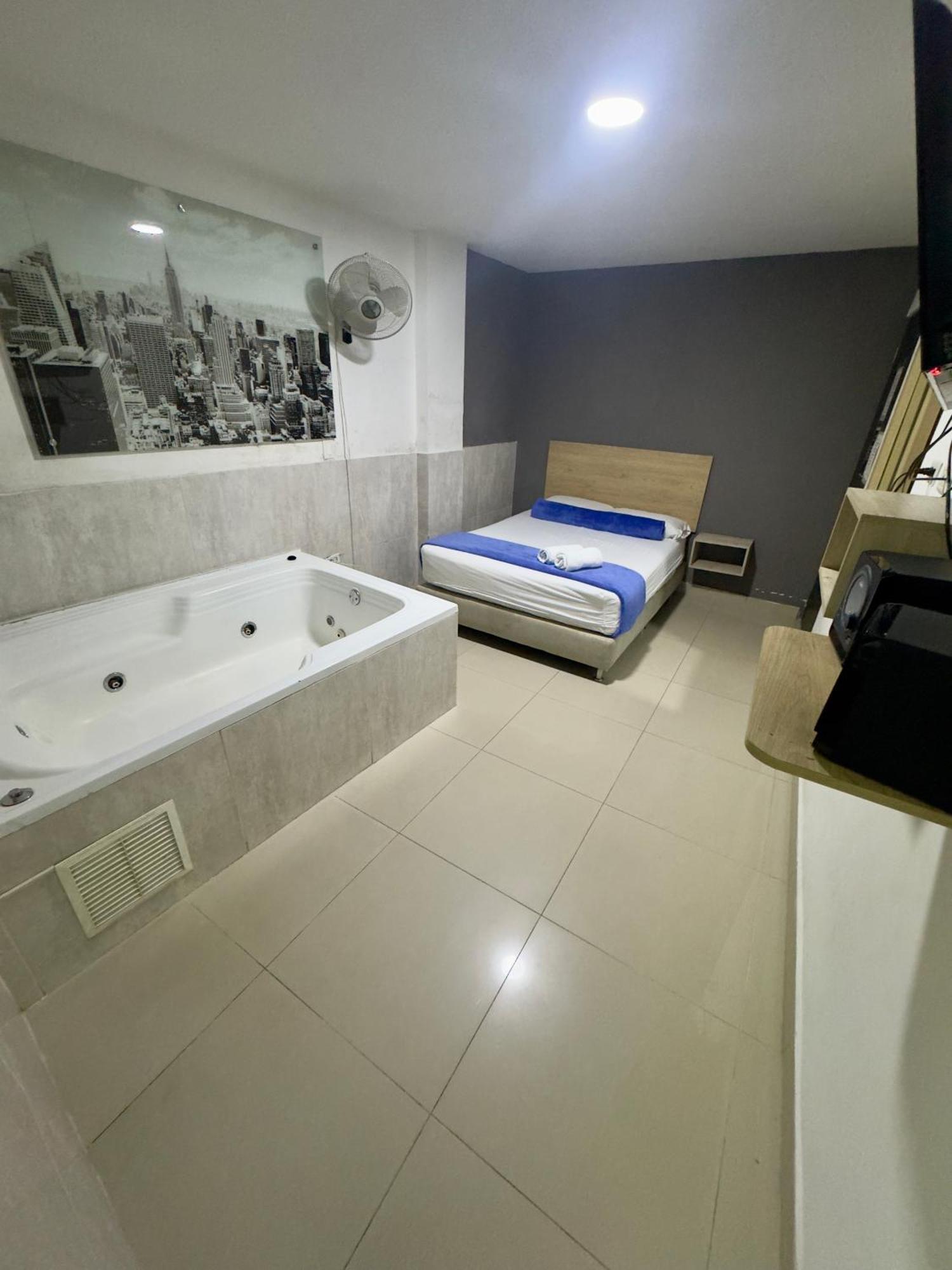 Hotel Select Medellín Eksteriør bilde